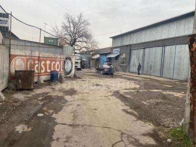 Продаю складское помещение 653кв. м., Продается действующее СТО, со всем оборудованием! район Кудайберген.