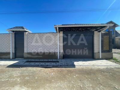 Продаю дом 5-ком. 120кв. м., этаж-1, 4-сот., стена кирпич, Рухий-Мурас.