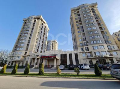 Продаю 3-комнатную квартиру, 106кв. м., этаж - 6/13, район Ак-Кеме.