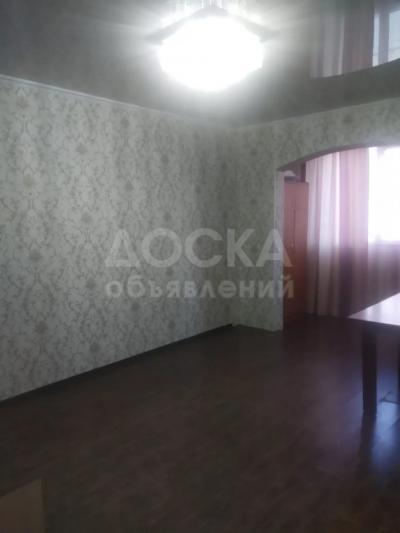 Продаю 1-комнатную квартиру, 45кв. м., этаж - 9/9, Улан-2/25.