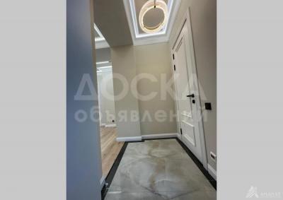 Продаю 2-комнатную квартиру, 78, 5кв. м., этаж - 8/12, Асанбай.