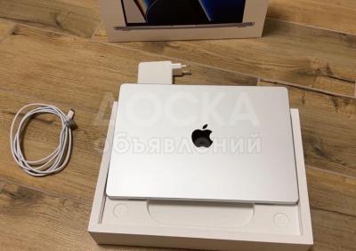 Продаю Macbook Pro 14 M1 Pro silver 16/512gb. Брал новым с гарантией почти не пользовался полностью проверенный mac, 100% Батареи, 17 цикл заряда. Состояние отличное. Полный комплект + прозрачный чехол с двух сторон + русск раскладка если нужно Тел 050806