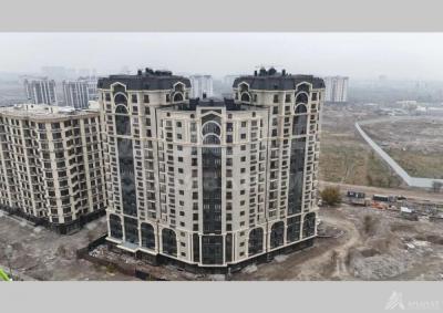 Продаю 3-комнатную квартиру, 102кв. м., этаж - 14/12, мкр Асанбай.