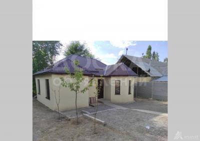 Продаю дом 4-ком. 50кв. м., этаж-1, 4-сот., стена другое, с.Джал.