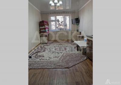 Продаю 1-комнатную квартиру, 18кв. м., этаж - 4/5, Мед. Академия.