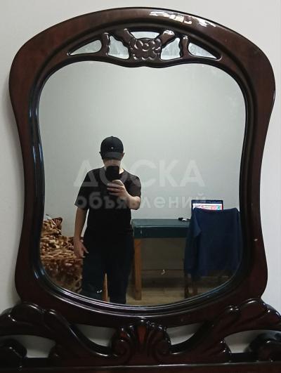 Зеркало - тумба