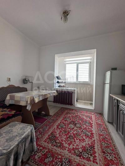 Продаю 2-комнатную квартиру, 52кв. м., этаж - 9/9, джал.