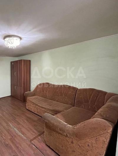 Сдаю 1-комнатную квартиру, 35кв. м., этаж - 1/3, Кок-Жар.