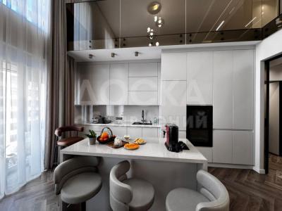 Продаю 3-комнатную квартиру, 125кв. м., этаж - 10/12, ЖК Нью Йорк.