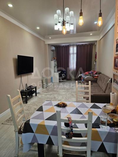 Продаю 2-комнатную квартиру, 66кв. м., этаж - 12/12, ж/м Кок-Жар.