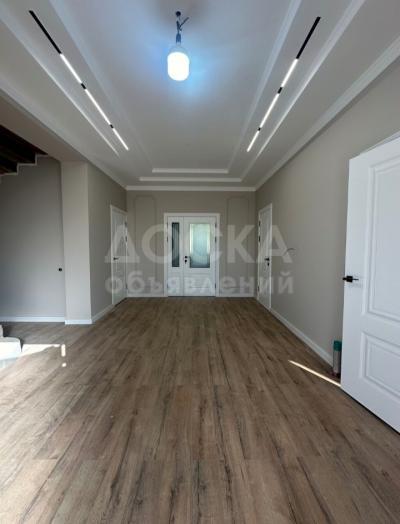 Декорация стен Ремонт квартир и домов, офисов под ключ поклейка обоев, покраска стен и потолков, шпаклёвка и штукатурка