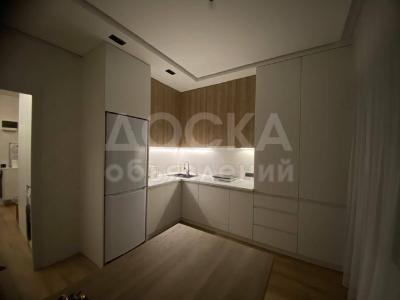 Продаю 1-комнатную квартиру, 48кв. м., этаж - 8/9, Рабочий городок.