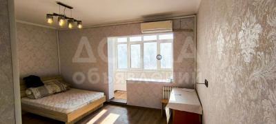 Продаю 1-комнатную квартиру, 35кв. м., этаж - 5/5, Восток - 5 Ул. Мамбетова.