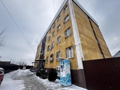 Продаю 1-комнатную квартиру, 11кв. м., этаж - 1/4, западный автовокзал.