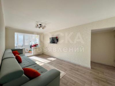 Продаю 3-комнатную квартиру, 63кв. м., этаж - 1/4, Патрисы Лумумба /Профсоюзная .