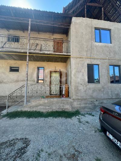 Продаю дом 6-ком. 182кв. м., этаж-2, 6-сот., стена кирпич, Новопавловка  Ж/М Ата-Журт.