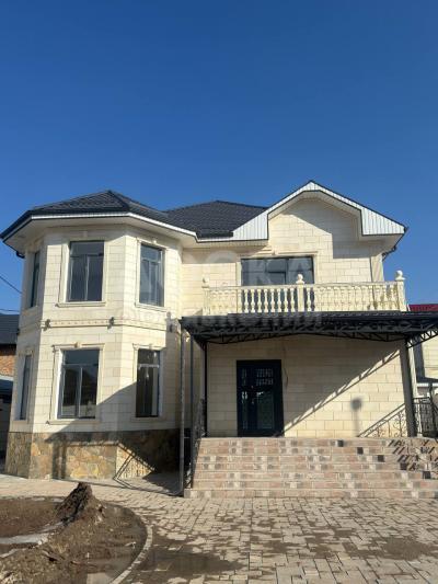 Продаю дом 8-ком. 380кв. м., этаж-2, 9-сот., стена кирпич, Арча-Бешик.