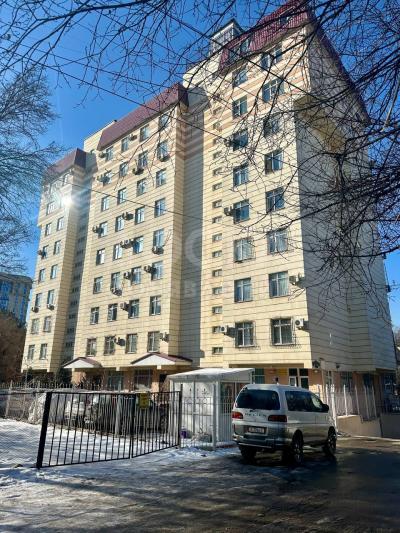 Продаю 3-комнатную квартиру, 98кв. м., этаж - 4/9, 5-микрорайон.