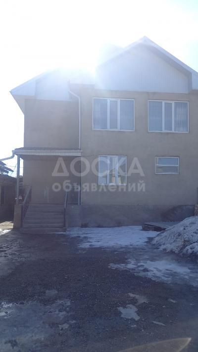 Продаю дом 6-ком. 200кв. м., этаж-2, 18-сот., стена кирпич, тунгуч.