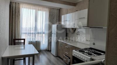 Продаю 1-комнатную квартиру, 48кв. м., этаж - 8/12, Каралаева- Шопена (5мкр).