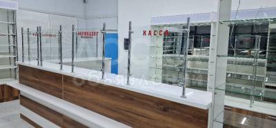 Продаю готовый комплект новой мебели для аптеки или магазина косметики