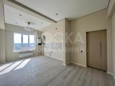 Продаю 2-комнатную квартиру, 39кв. м., этаж - 5/5, р-н Пишпек.