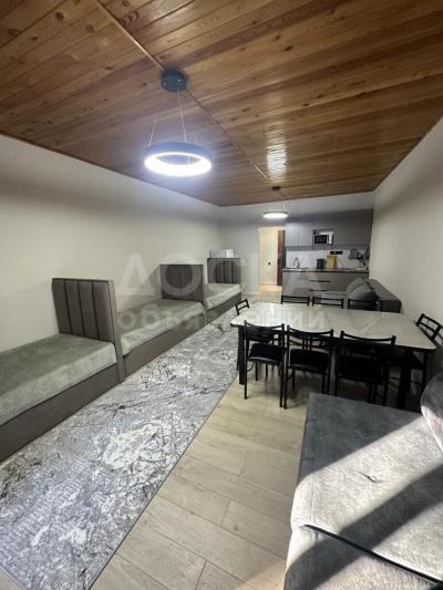 Продаю 1-комнатную квартиру, 37кв. м., этаж - 1/1, Горнолыжный комплекс «ЗиЛ».