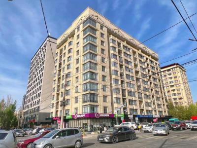 Продаю 4-комнатную квартиру, 165кв. м., этаж - 5/11, Токтогула/ исанова.