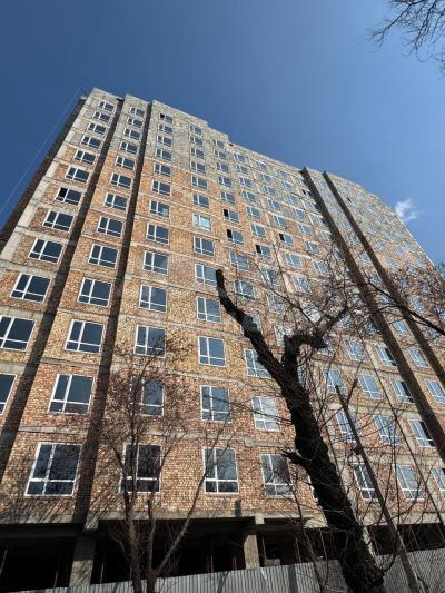 Продаю 3-комнатную квартиру, 72кв. м., этаж - 5/14, пишпек , лев толстой\крылова .