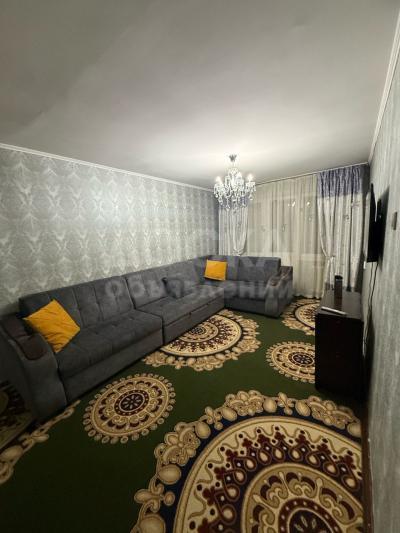 Продаю 3-комнатную квартиру, 58кв. м., этаж - 4/5, мкр. Аламедин-1 (Городок Строителей).