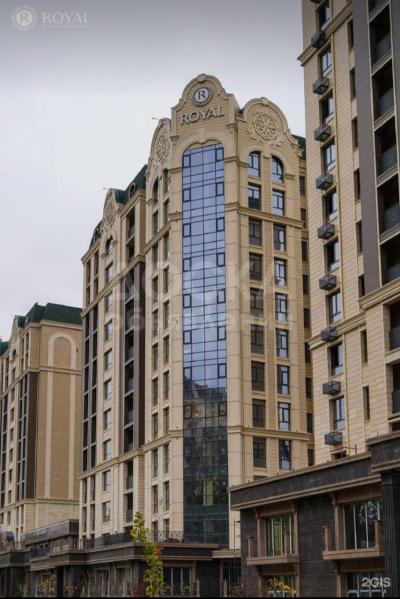 Продаю 3-комнатную квартиру, 142кв. м., этаж - 9/13, Пр. Ч.Айтматова - Южная магистраль.