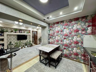 Продаю 3-комнатную квартиру, 51кв. м., этаж - 2/2, Газ городок.