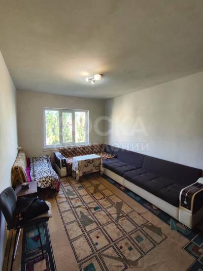 Продаю 2-комнатную квартиру, 52кв. м., этаж - 5/5, Восток 5.