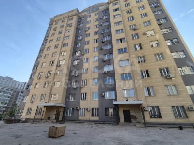 Продаю 2-комнатную квартиру, 66кв. м., этаж - 3/13, Таналиева 1/2.