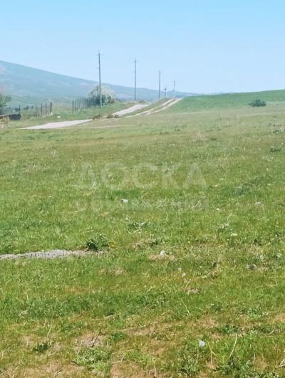 Продаю участок под строительство, 10 соток с. Арашан.