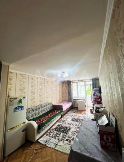 Продаю 1-комнатную квартиру, 22кв. м., этаж - 2/4, Аламедин 1.