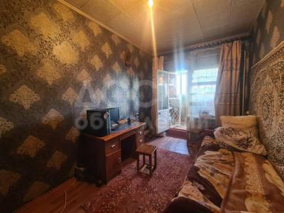 Продаю 3-комнатную квартиру, 76кв. м., этаж - 2/2, переулок Красный строитель.