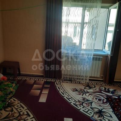 Продаю 1-комнатную квартиру, 26кв. м., этаж - 1/2, Арча Бештк.