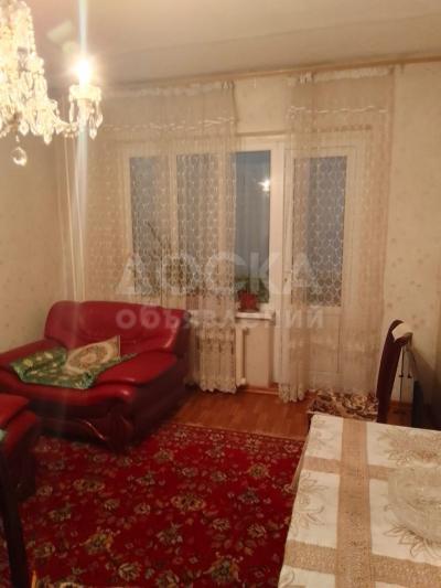 Продаю 3-комнатную квартиру, 80кв. м., этаж - 1/9, 12мкр.