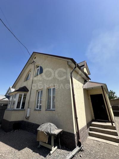 Продаю дом 5-ком. 143кв. м., этаж-2, 6-сот., стена кирпич, Жил Массив Кара-Жыгач.