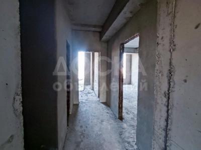 Продаю 1-комнатную квартиру, 43кв. м., этаж - 7/16, Бишкек, ул. Кырк-Кыз 53.