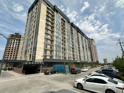 Продаю 2-комнатную квартиру, 75кв. м., этаж - 5/13, Магистраль/Малдыбаева.