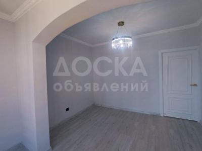 Продаю 3-комнатную квартиру, 88кв. м., этаж - 2/5, Газ городок.