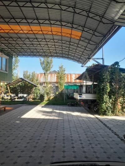 Продаю дом 6-ком. 240кв. м., этаж-2, 8-сот., стена другое, Срочно 2х этажный дом 240кв.м. с комм.помещением 100кв.м. в Ак-Ордо 2.