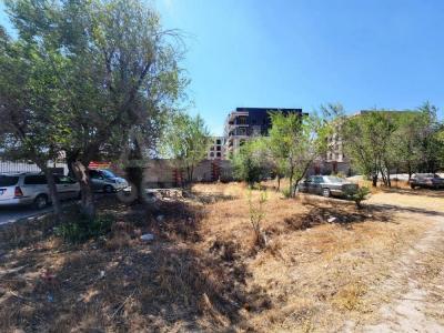 Продаю участок под строительство, 10 соток жил городок Давос, с. Байтик.