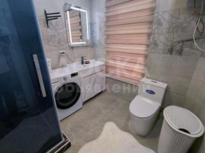 Продаю дом 5-ком. 159кв. м., этаж-2, 4-сот., стена другое, Рухий Мурас 2.