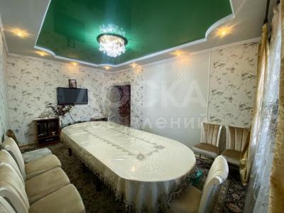 Продаю 3-комнатную квартиру, 81кв. м., этаж - 9/9, микр Учкун .