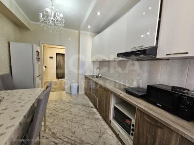 Продаю 3-комнатную квартиру, 88кв. м., этаж - 6/12, Чынгыз Айтматова 4.