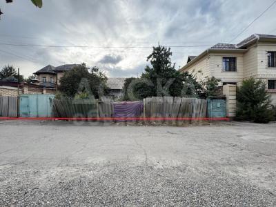 Продаю участок под строительство, 5,7 соток Панфилова/Гастелло .