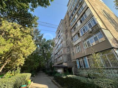 Продаю 4-комнатную квартиру, 82кв. м., этаж - 8/9, ГОРОДОК СТРОИТЕЛЕЙ 11.